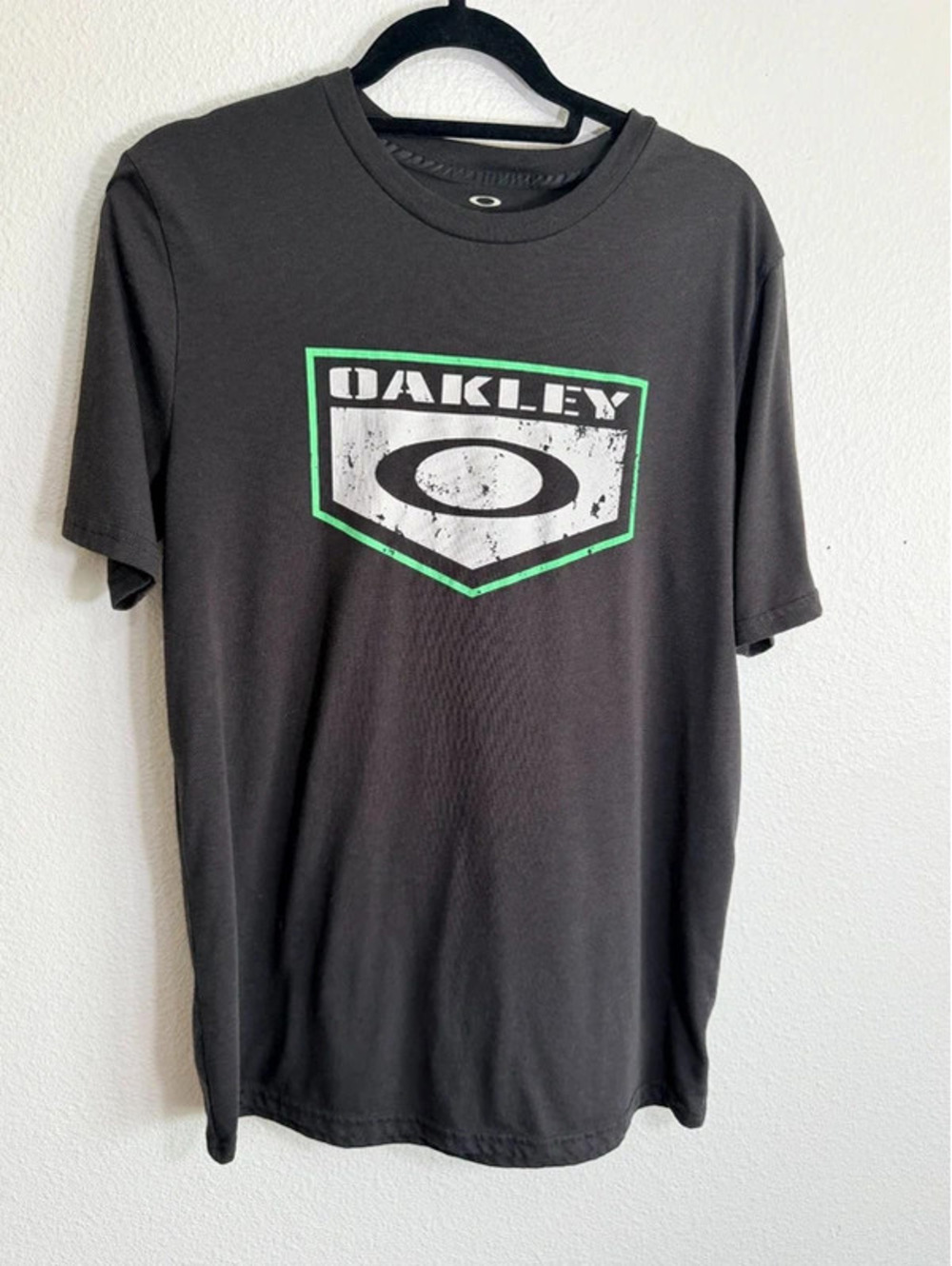 Oakley O Hydrolix Graphic T-Shirt Black Green Logo Regular Fit Mens Large